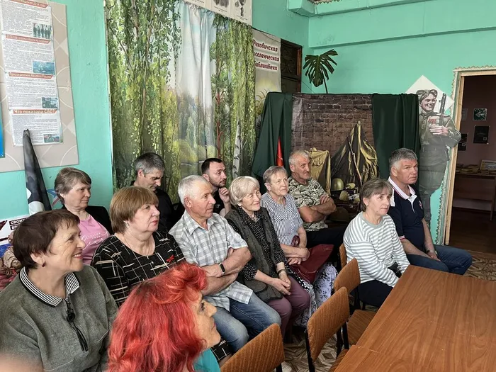 Рековичская пб. Встреча с поэтом