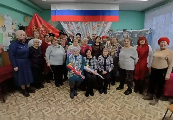 Рековичская б-ка День Героев Отечества.jpg